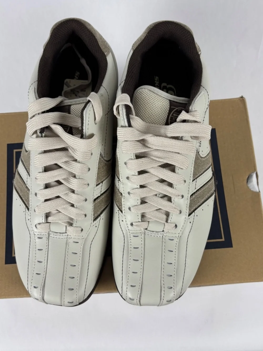 Skechers, Cream, Leather, Lace-Up, Sneakers, Brown Accents, size 8.5 urban track